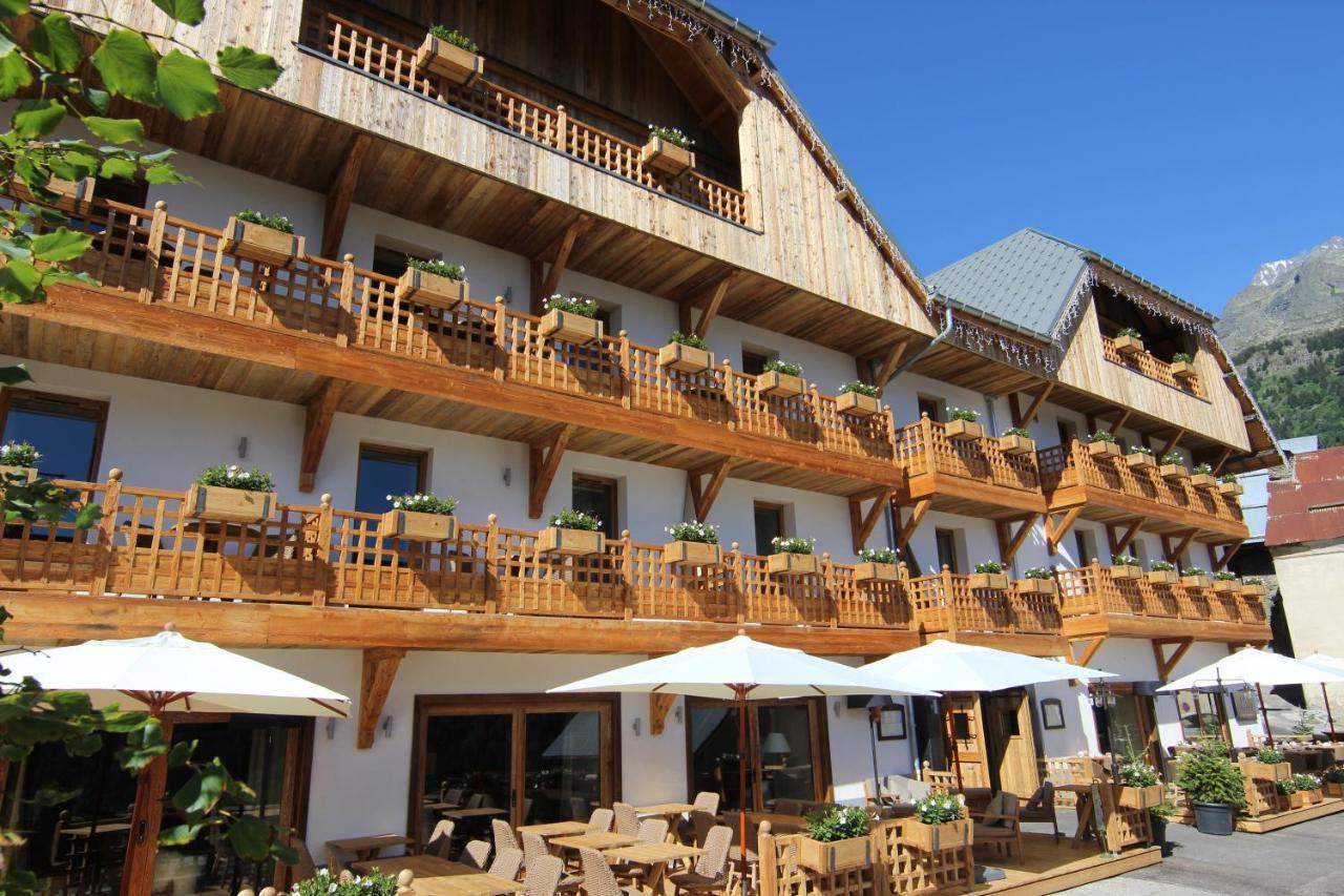 Le V De Hotel