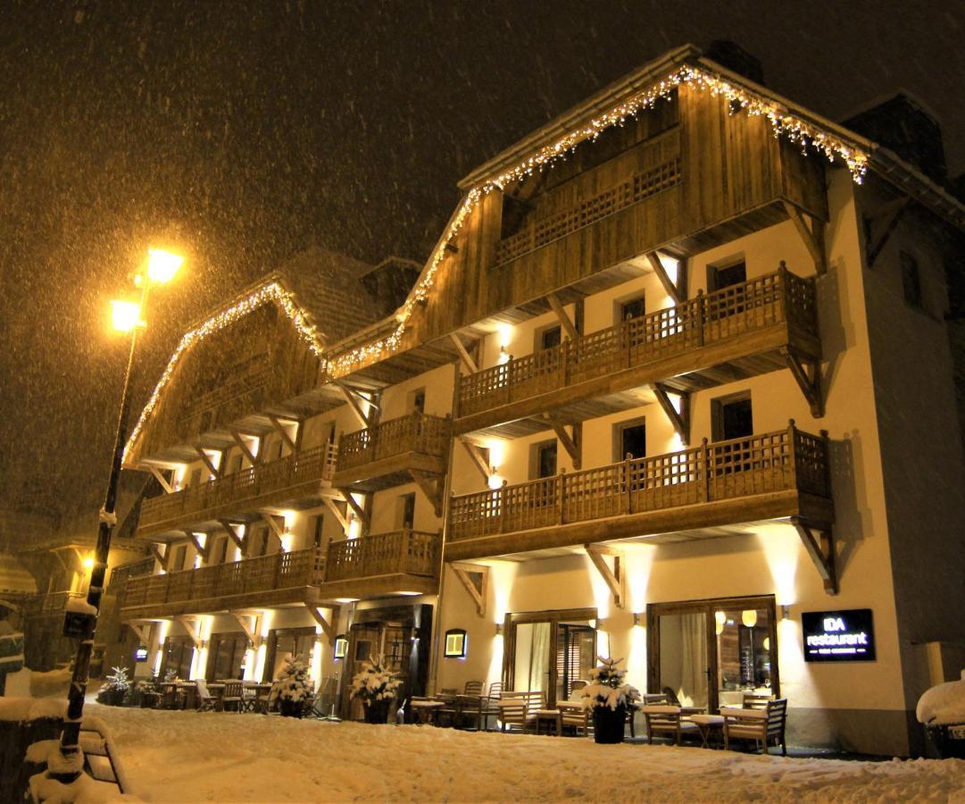 Le V De Hotel 4*
