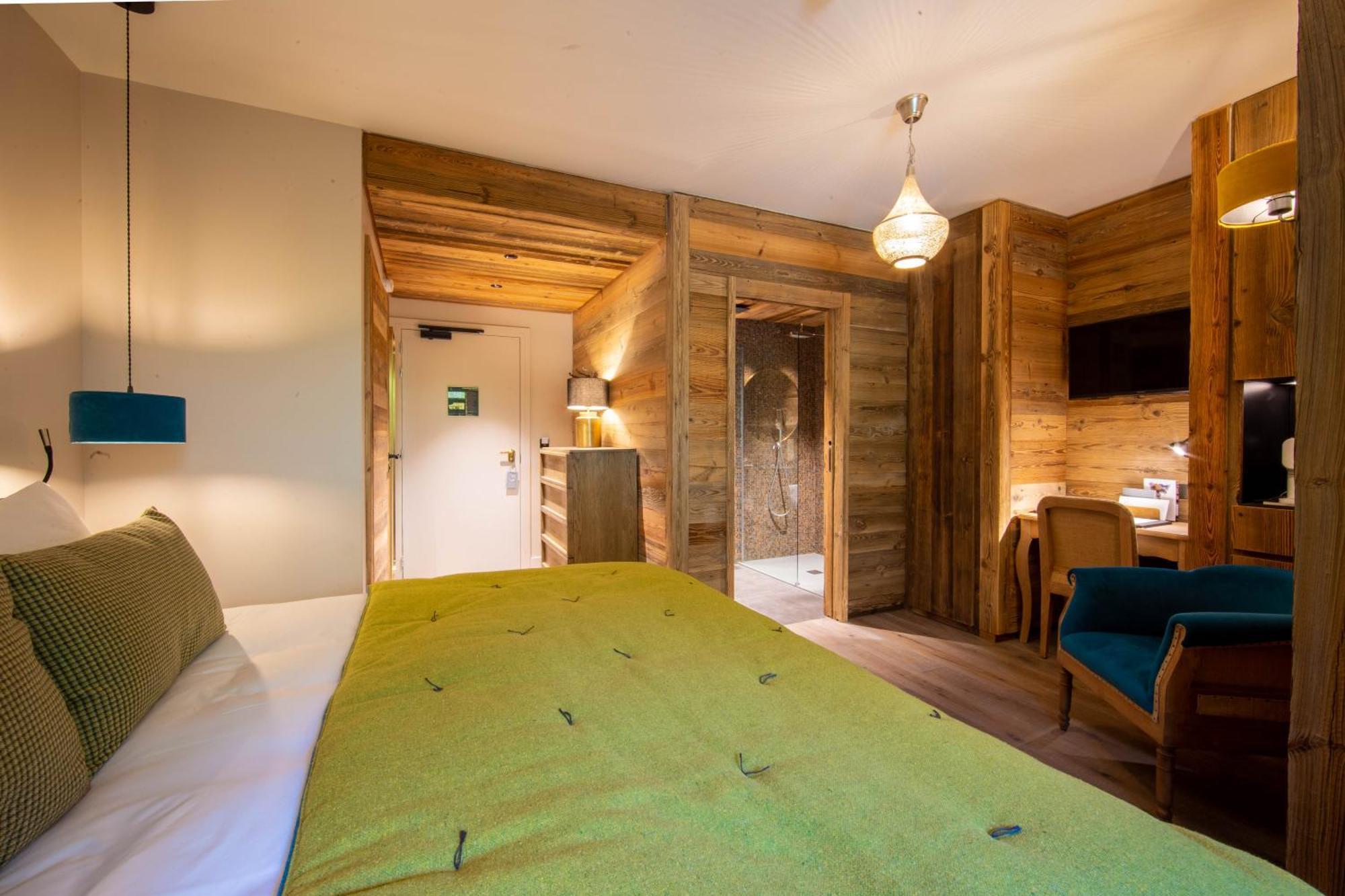 Hotel Le V De 4*